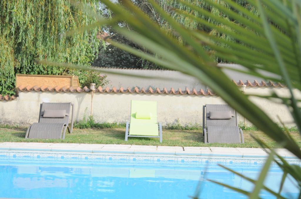 Chambres D'Hotes La Grange Au Bois Champagne-et-Fontaine Phòng bức ảnh